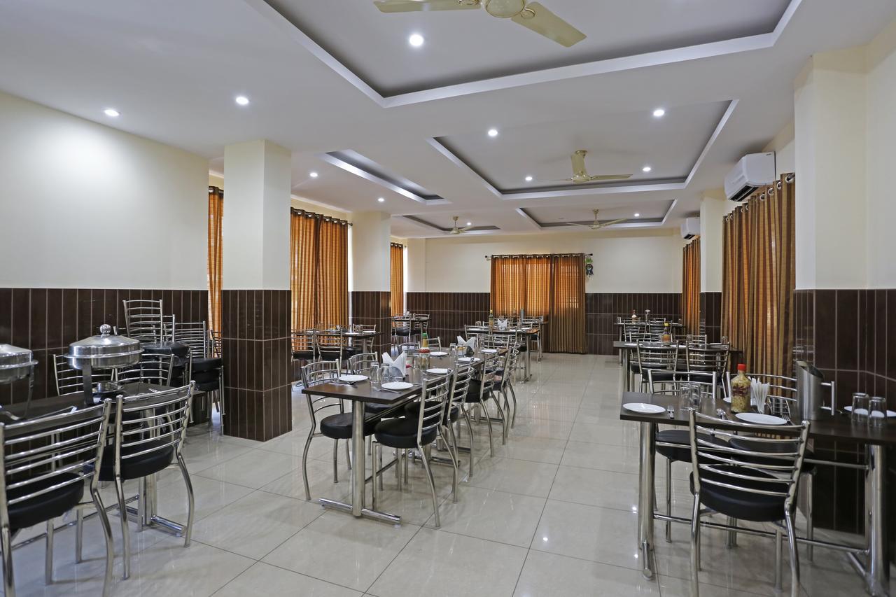 Hotel Vishnu Inn Dehradun Buitenkant foto